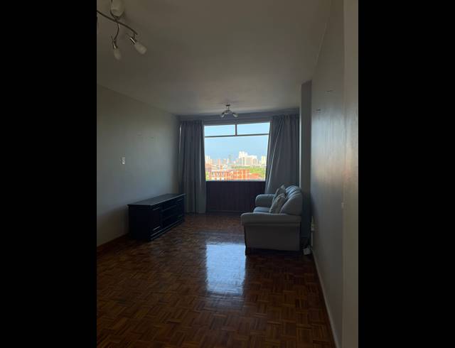 1 BEDROOM APARTMENT RENTED IN ESSENWOOD